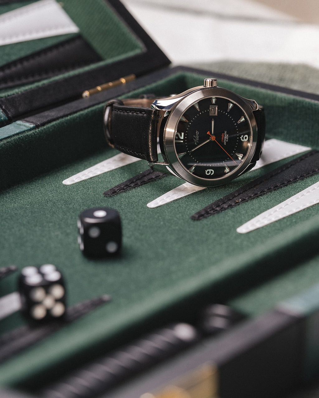 CYPRÈS MIDNIGHT GREEN